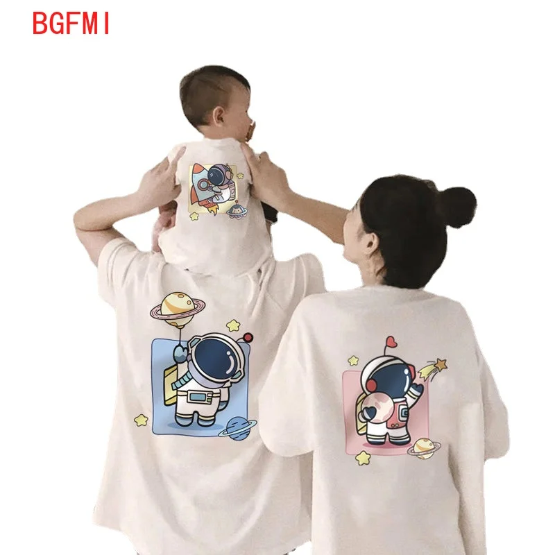 Summer Clothing Looks - Économie d'été pour parents et enfants