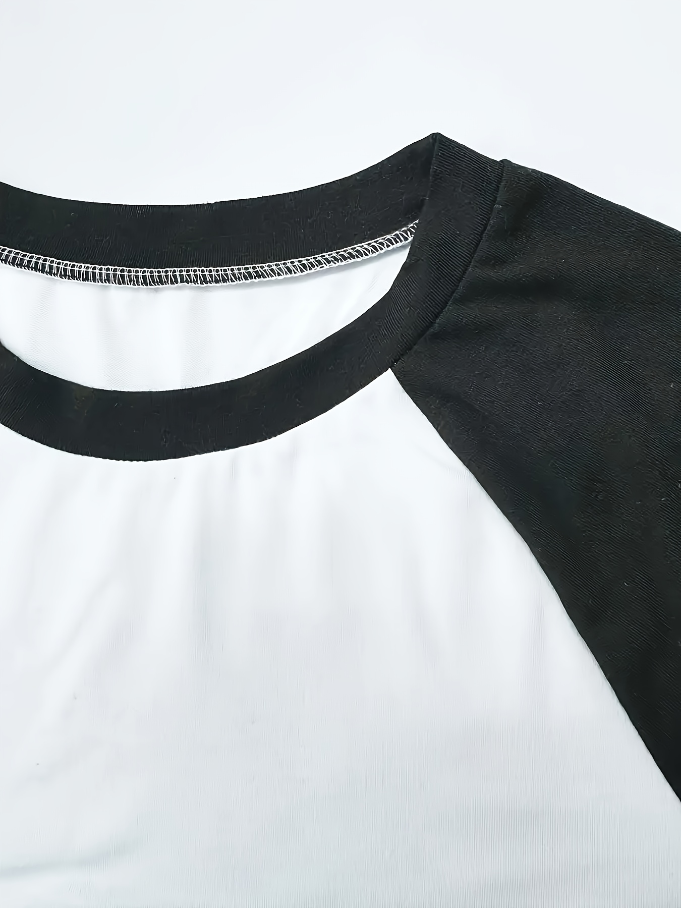 T-shirt à imprimé graphique LO - Summer Clothing London avis et prix